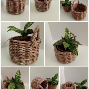 Плетёная корзинка с плетеной ручкой